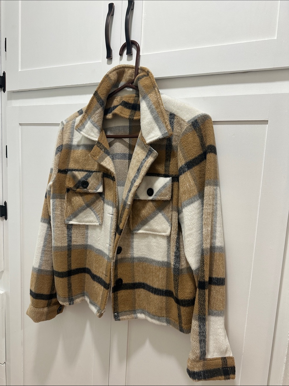Womens Plaid Shacket Jacket in Camel & Cream